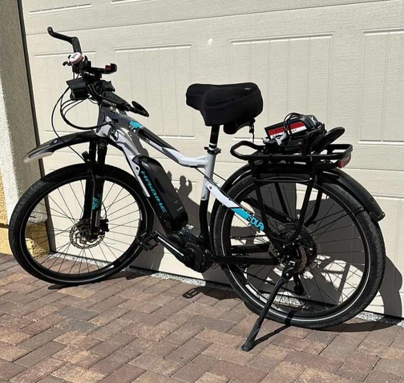 Photo 2 of HAIBIKE TREKKING 7 ELECTRIC BIKE WITH BOSCH CHARGER-EXCELLENT CONDITION