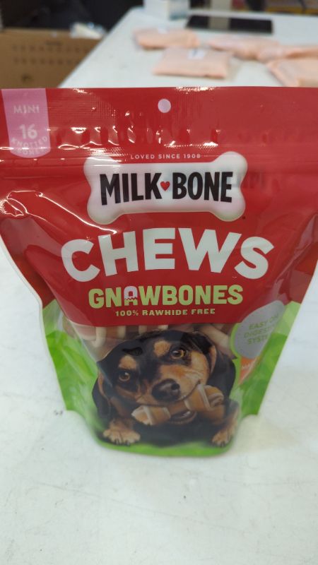 Photo 2 of Milk-Bone Gnaw Bones Rawhide Free Dog Chew Treats, Chicken, 16 Mini Knotted Bones