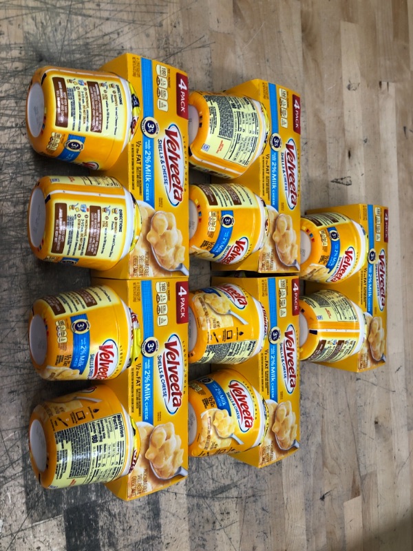 Photo 2 of **EXPIRES JUNE 2022** Velveeta Shells & Cheese Microwavable Shell Pasta & Cheese Sauce with 2% Milk Cheese (4 ct Pack, 2.19 oz Cups) (5 PACKS)
