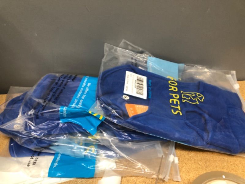 Photo 1 of BUNDLE OF 5 SMALL PET VEST 