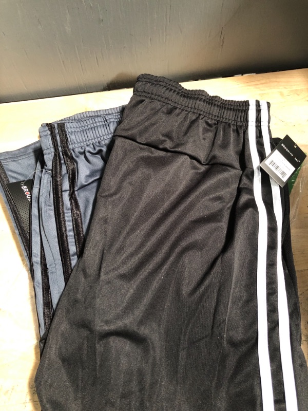 Photo 2 of Brooklyn-Jax 2-Pack Men's Track Pants, Active wear for Sports Activities

BLACK WITH TWO WHITE STRIPES SIZE SMALL
GREY WITH TWO BLACK STRIPES SIZE SMALL
