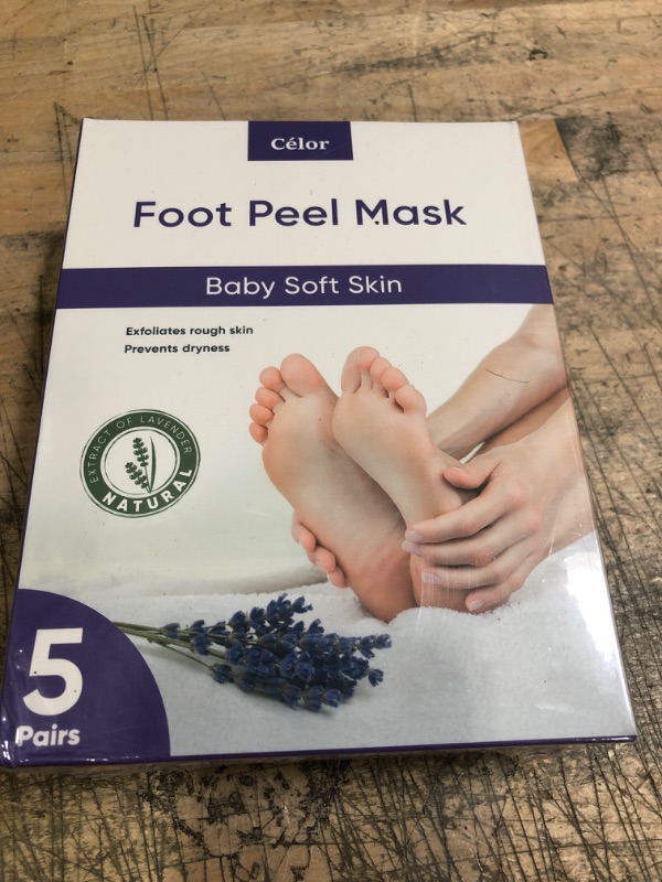 Photo 2 of ??Foot Peel Mask ( 5Pairs) - Foot Mask for Baby soft skin - Remove Dead Skin | Foot Spa Foot Care for women Peel Mask with Lavender and Aloe Vera Gel for Men and Women Feet Peeling Mask Exfoliating