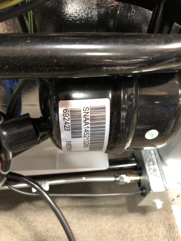 Photo 7 of *DOES NOT POWER ON WHEN PLUGGED IN TO POWER OUTLET*
\NORCOLD INC N4150AGR Compact 2-Door 5.3 CU. FT. Gas/Electric Refrigerator - Right Hand
