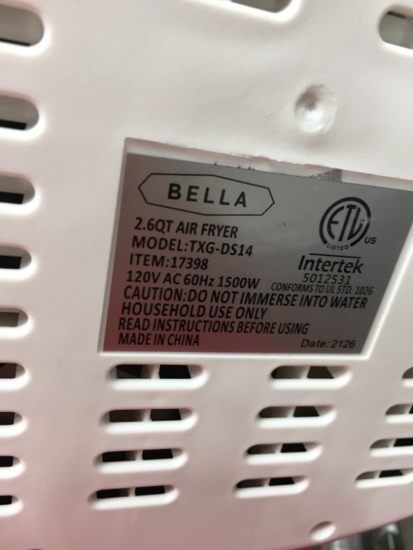 Photo 3 of  BELLA 2.6 Quart Air Fryer with Removable Dishwasher Safe Basket, White
