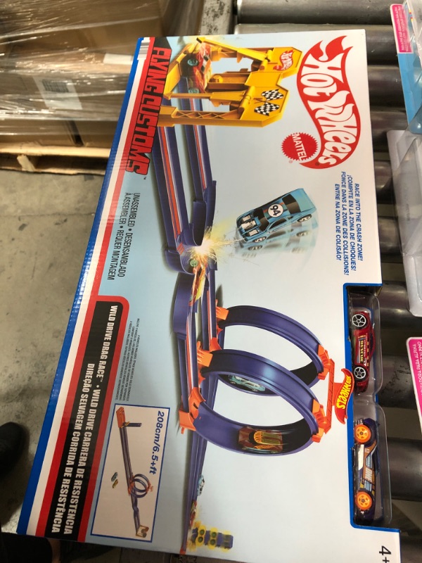 Photo 2 of Hot Wheels Flying Customs Wild Drive Drag Race Track Set

