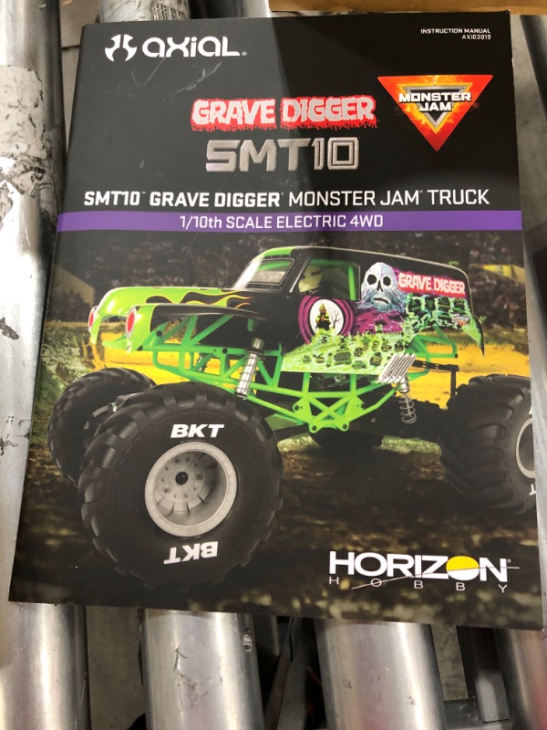 Photo 4 of Axial RC Truck 1/10 SMT10 Grave Digger 4WD Monster Truck Brushed RTR (Battery and Charger Not Included) AXI03019
