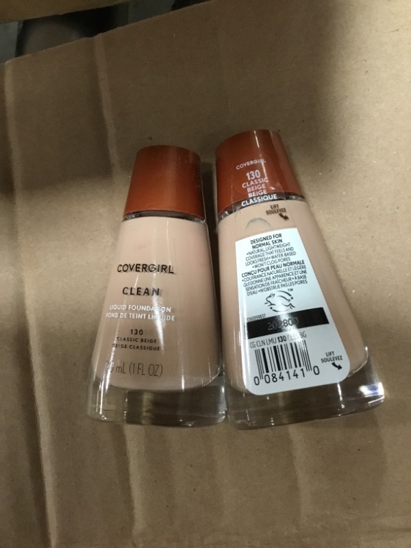 Photo 2 of Covergirl Clean Normal Skin Liquid Foundation #130 Classic Beige - 2 PACK
