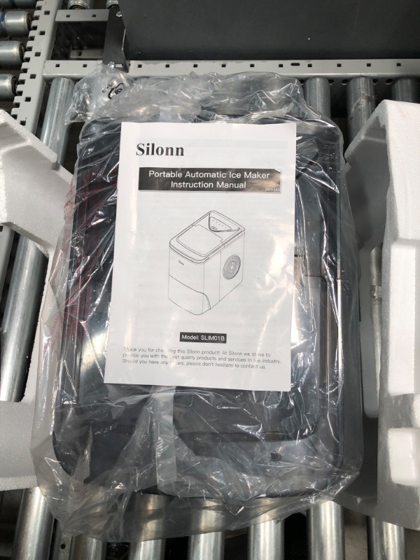 Photo 5 of Silonn Ice Makers Countertop, 9 Cubes Ready in 6 Mins, 26lbs in 24Hrs, Self-Cleaning Ice Machine with Ice Scoop and Basket, 2 Sizes of Bullet Ice for Home Kitchen Office Bar Party
