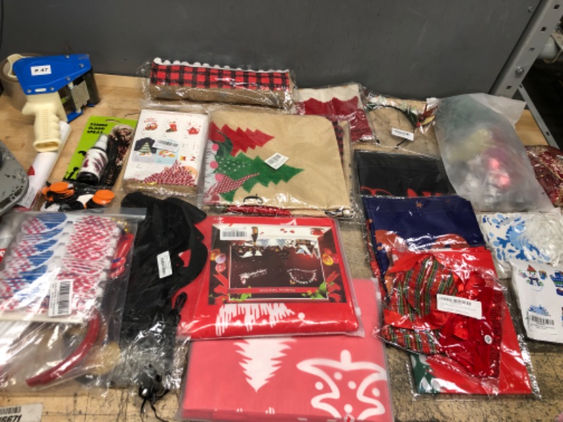 Photo 1 of 20 ASSORTED HOLIDAY BUNDLE