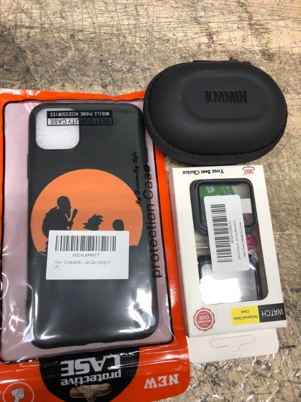 Photo 1 of ***3 Item bundle**** iphone 14 case, apple watch screen cover, and 