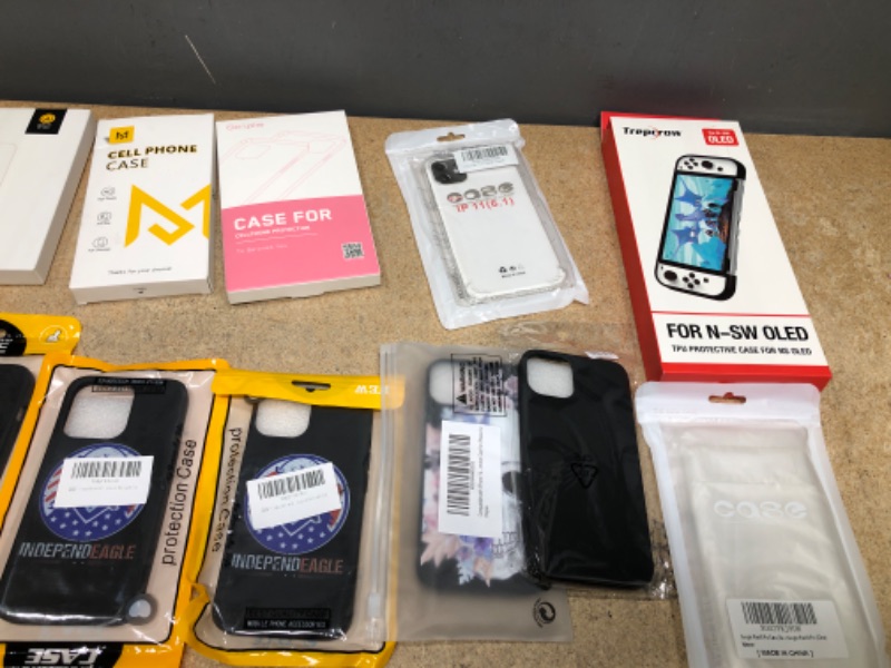 Photo 3 of 15 PCS PHONE BUNDLE  CONTAINS 4 PHONE CASES, 1 CASE FOR NS OLED, 10 PHONE CASES