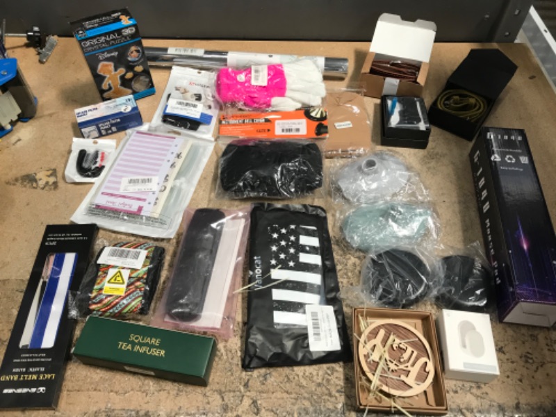 Photo 1 of 22 MISCELLANEOUS BUNDLE