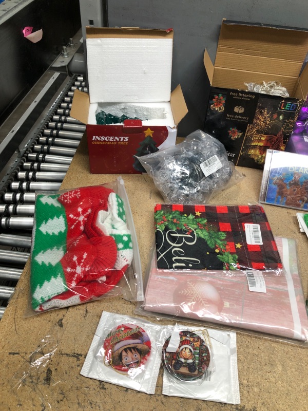 Photo 1 of 15PCS HOLIDAY BUNDLE 