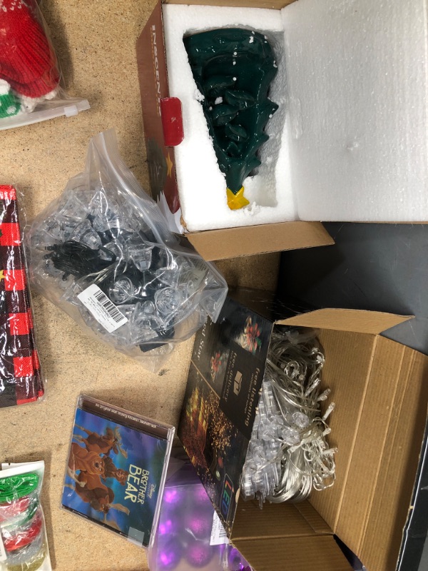 Photo 1 of 15PCS HOLIDAY BUNDLE 