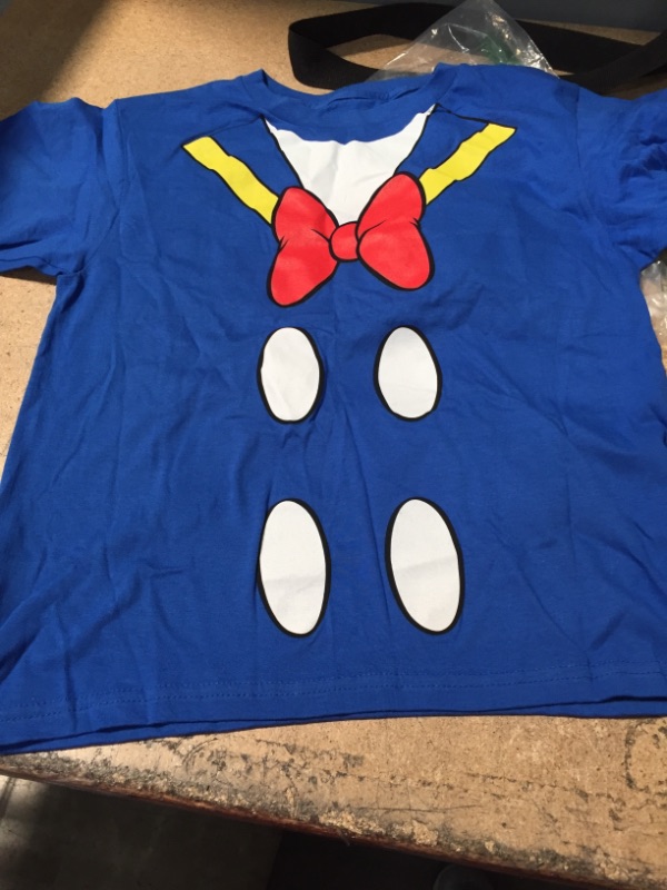 Photo 2 of Disney Donald Duck Shirt I Am Donald Costume Licensed T-Shirt
SIZE JUNIOR M
