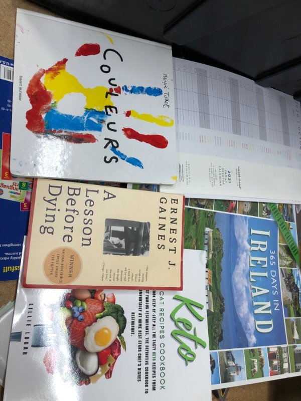 Photo 1 of BUNDLE OF ASSORTED LEARNING/ OFFICE ITEMS 