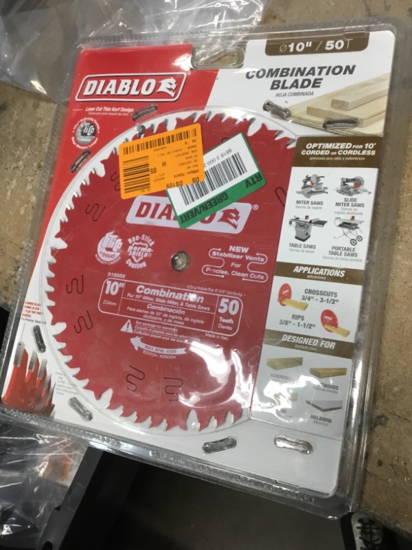 Photo 2 of 
DIABLO
10 in. x 50-Tooth Combination Circular Saw Blade