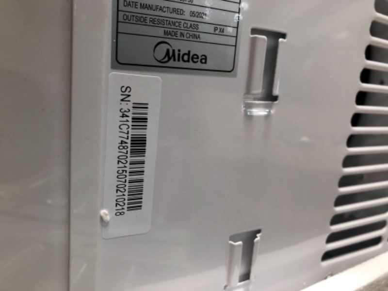 Photo 6 of Midea MAW08R1BWT 8,000 BTU Window AC W/Remote
