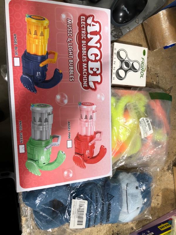 Photo 1 of Assorted Toys ( 4 Pack Bundle) 