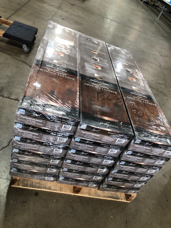 Photo 2 of **PALLET OF 18 CASES **** Distressed Barrett Hickory 3/8 in.T x 3-1/2 in. 6-1/2 in. W Varying Length Click Lock Hardwood Floor (26.25 sq.ft./case)
