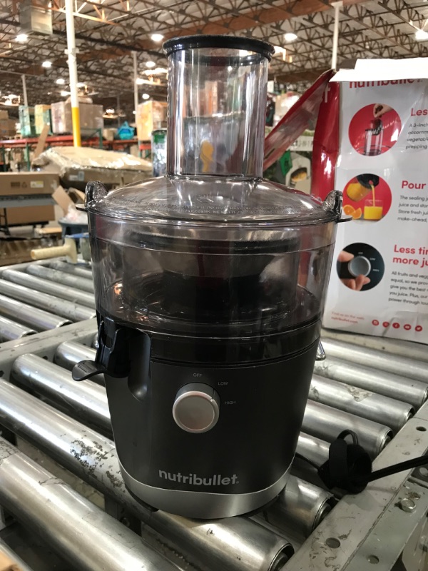 Photo 4 of (DOES NOT FUNCTION)Nutribullet 2-Speed Electric Juicer - Gray