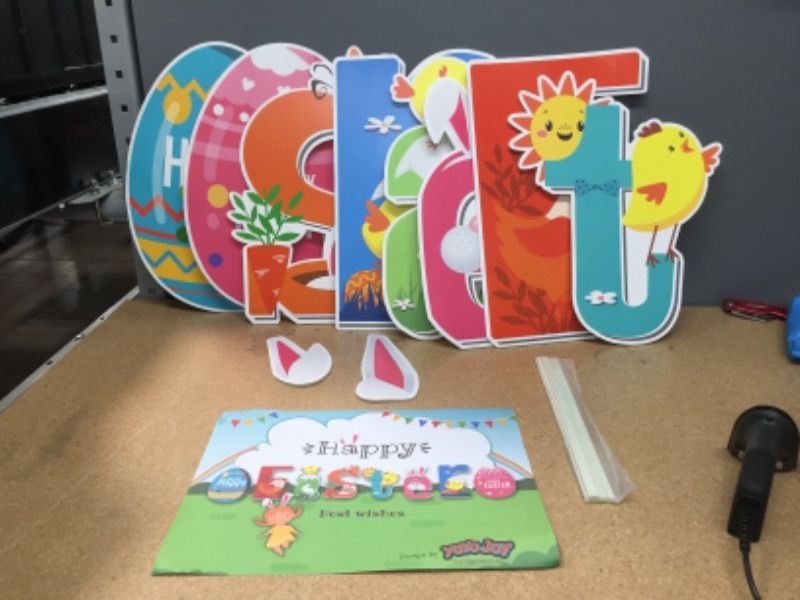 Photo 1 of 10 pc Easter yard sign