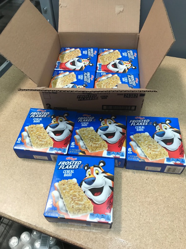 Photo 2 of ***non-refundable***
BEST BY 7/15/22
A case of 8 boxes of Kellogg's Frosted Flakes Cereal Bars, Kids Breakfast Bars, School Snacks, Original, 4.8oz Box (6 Bars)
