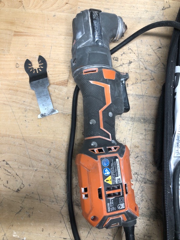 Photo 2 of **PARTS ONLY**
4 Amp Corded Oscillating Multi-Tool
