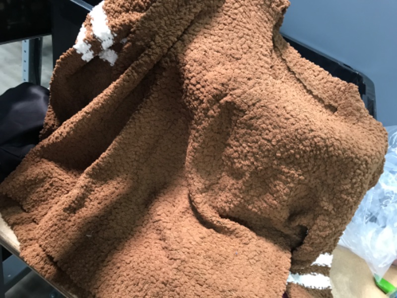 Photo 1 of Cnkwei Womens Long Sleeve Knitted Fuzzy Sweaters V-Neck Casual Jumper Pullover Tops Size XX-Large 
