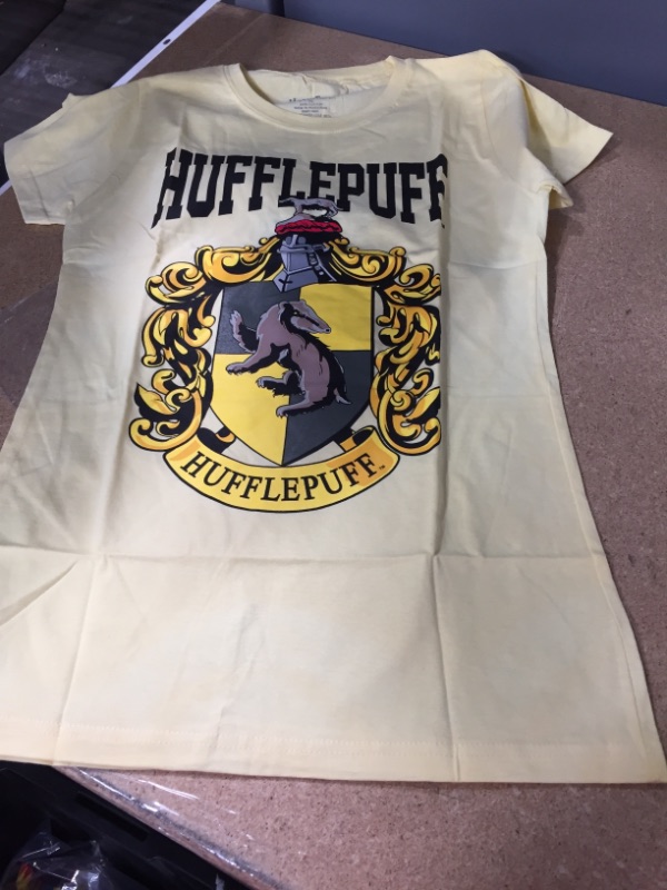 Photo 2 of Harry Potter Hufflepuff House Juniors T-shirt
SIZE XL