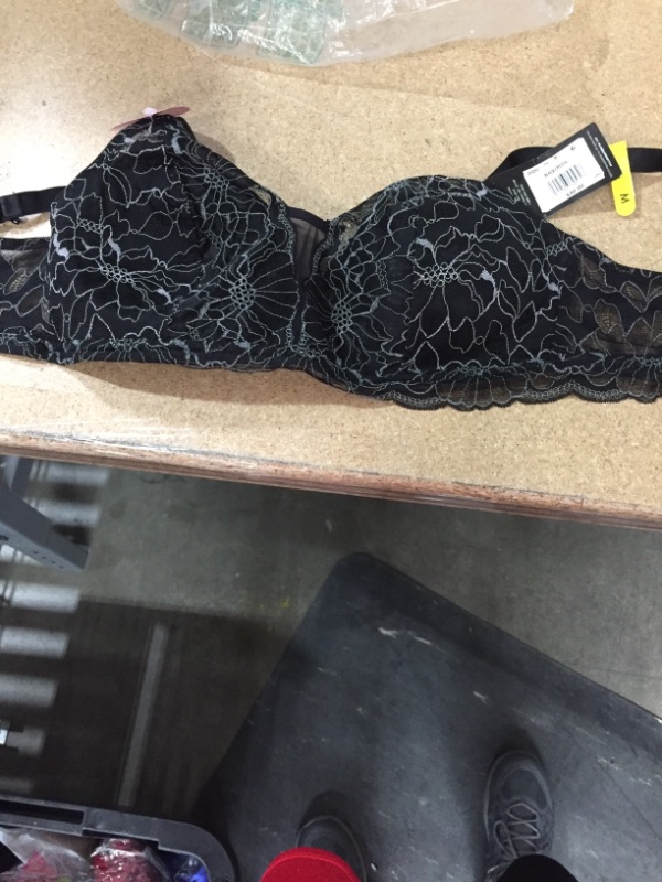 Photo 1 of Bali womens Push-up
SIZE M