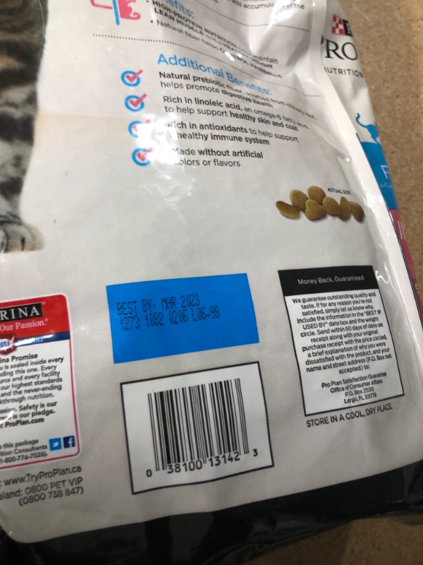 Photo 3 of ** EXP: MAR 2023**  ** NON-REFUNDABLE**  ** SOLD AS IS**
Purina Pro Plan Indoor Care Hairball Control Adult Salmon & Rice Dry Cat Food & Wet Cat Food (Packaging May VSize: 7 lb. Bagary)

