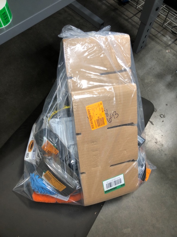 Photo 1 of ** HOMEDEPOT BUNDLE OF HARDWATRE AND HOMW GOODS**
*** NON-REFUNDABLE**  ** SOLD AS IS**
