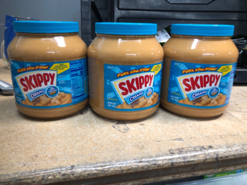 Photo 2 of ** EXP:MAY 22 22 ***  ** NON-REFUNDABLE**  ** SOLD AS IS**
  ** SETS OF 3**
Skippy Creamy Peanut Butter, 64 Ounce
