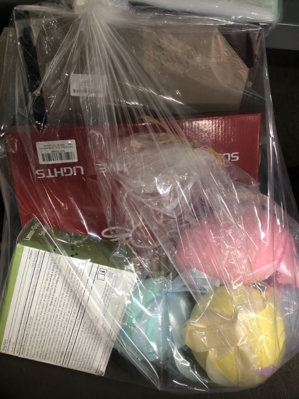 Photo 1 of ** AMAZON BUNDLE OF HOME GOODS**  ** NON-REFUNDABLE** 
** SOLD AS SET**