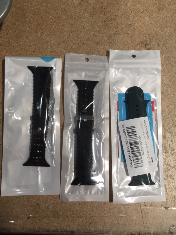 Photo 1 of Apple Watch Bands Bundle (42/44mm and 42/44/45mm)