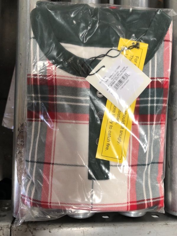 Photo 1 of Kids' Holiday Plaid 2pc Pajama Set Green Red - Hearth & Hand With Magnolia Size 10
