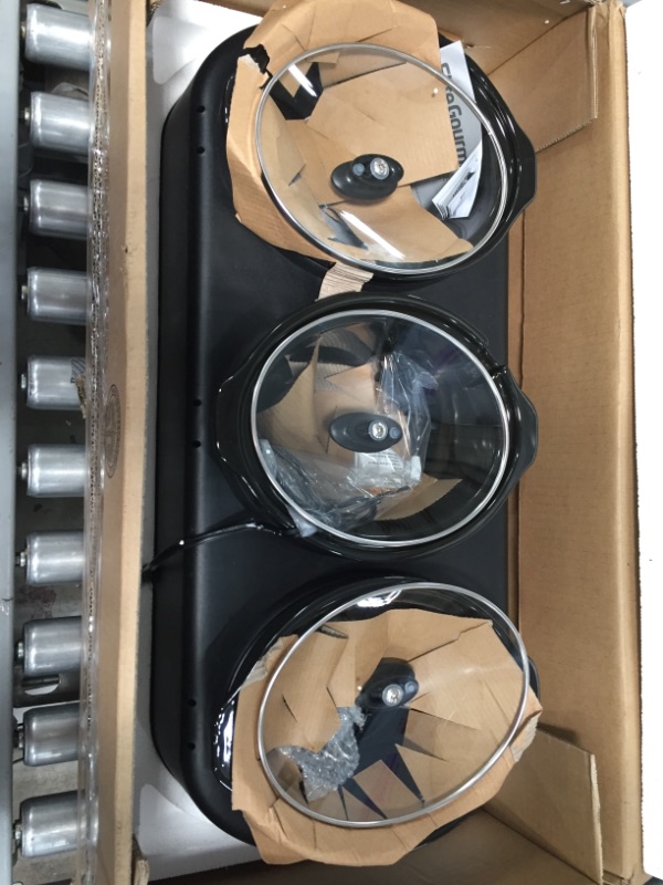 Photo 2 of Elite Platinum EWMST Adjustable Temp Dishwasher-Safe Oval Ceramic Pots, Lid Rests, 3 x 2.5Qt Capacity, Red