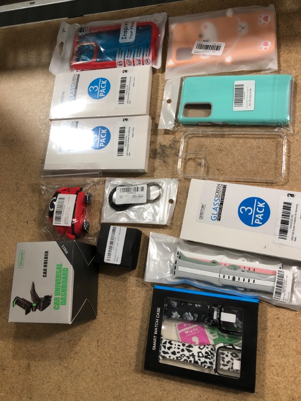 Photo 1 of **NO REFUNDS/RETURNS** Bundle of Assorted AMAZON GOODS