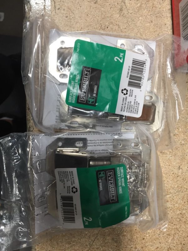 Photo 1 of 2 Everbilt
90-Degree Surface Mount Hidden Spring Cabinet Hinge 1-Pair (2 Pieces)