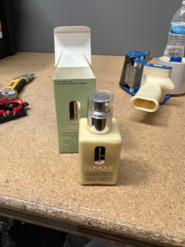 Photo 2 of Clinique Dramatically Different Moisturizing Lotion+ with Pump, 4.2 Oz
