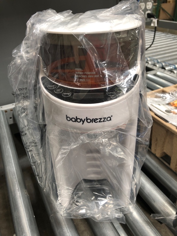 Photo 2 of Baby Brezza New and Improved Formula Pro Advanced Dispenser Machine