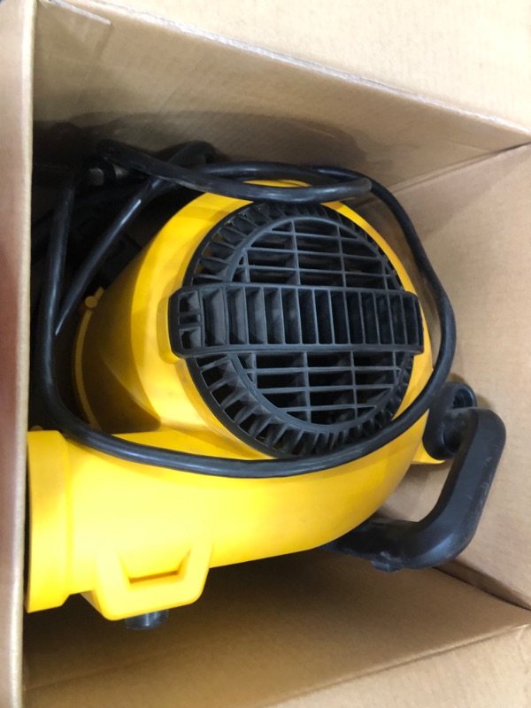 Photo 2 of ***SEE NOTE*** DEWALT DXAM-2260 Portable Air Mover/Floor Dryer, 600 Cfm