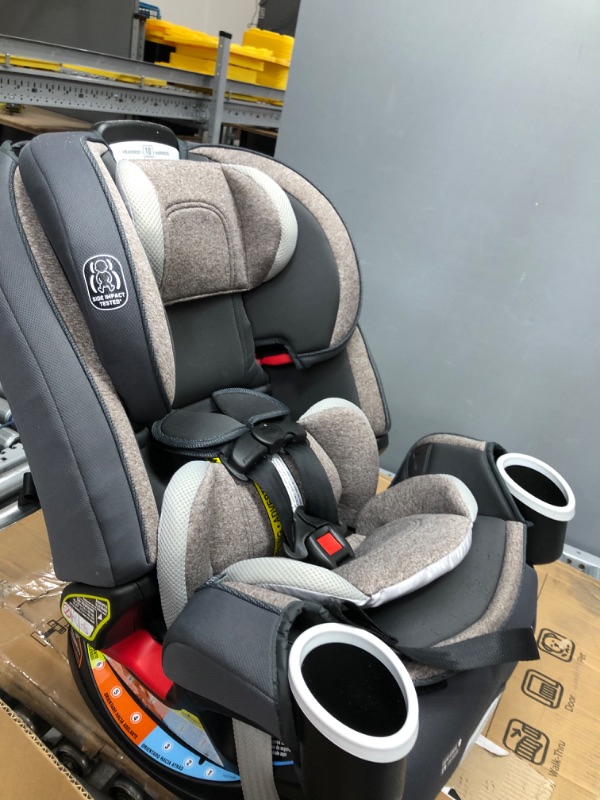 Photo 2 of Graco 4Ever DLX 4 in 1 Car Seat, Infant to Toddler Car Seat, with 10 Years of Use, Bryant , 20x21.5x24 Inch (Pack of 1)
