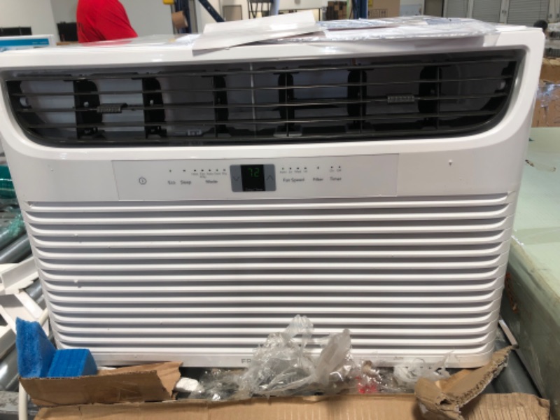 Photo 2 of Frigidaire FHWH082WA1 8000 BTU 115 Volt Window Air Conditioner with 7000 BTU Heat Pump and Remote Control White Climate Control Air Conditioners
