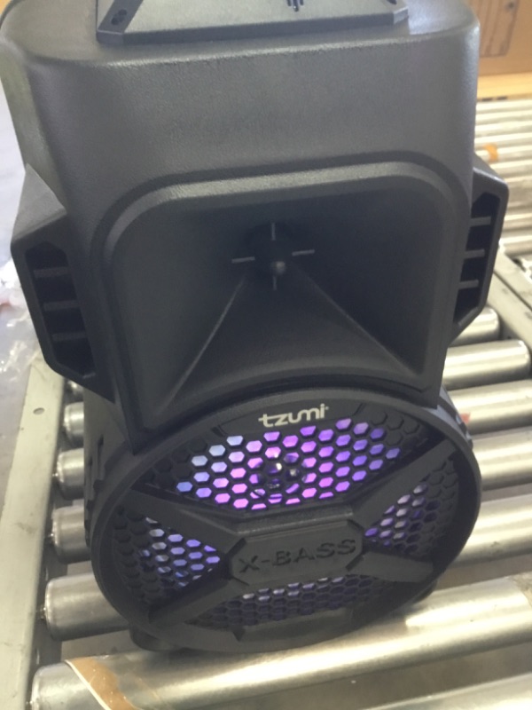 Photo 2 of Tzumi
Megabass LED Jobsite Speaker
