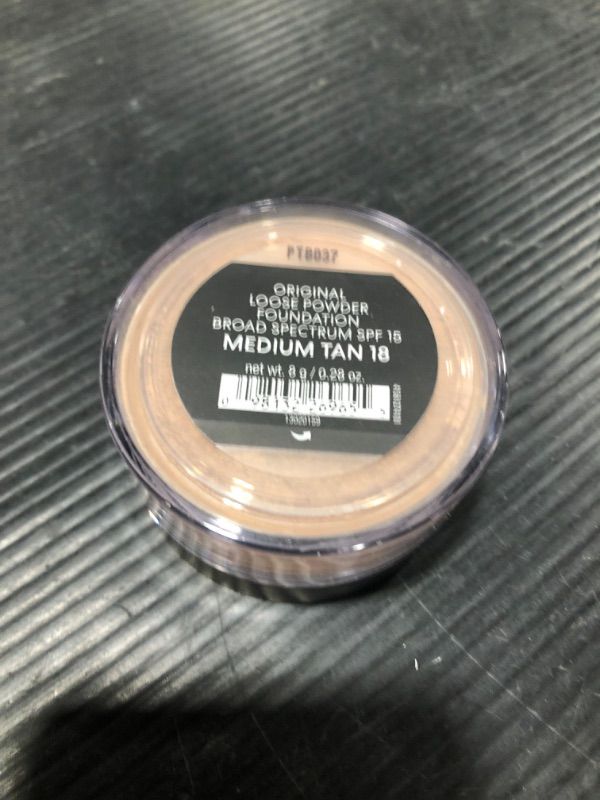 Photo 3 of bareMinerals Original Loose Powder Foundation SPF 15