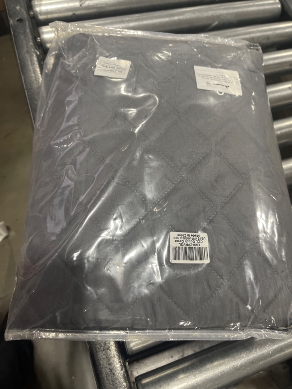 Photo 1 of CZL Couch Cover with Cat Scratch Couch Protector Water Resistant Pet Couch Covers for Sofa Furniture with Elastic Straps Couch Protector for Dogs Washable (1 Set,Left Hand Cat Scratch)