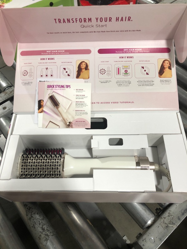 Photo 2 of Shark HT212 SmoothStyle Heated Comb + Blow Dryer Brush with Heat Resistant Storage Bag, Dual Mode, for All Hair Types, Silk Straightener + Storage Bag