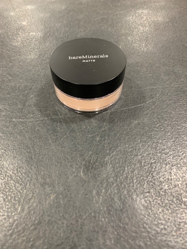 Photo 2 of bareMinerals Original Matte Loose Powder Foundation SPF 15